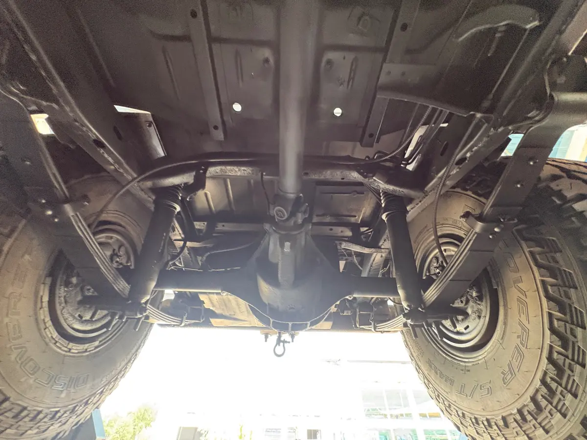 Vehicle photo 50