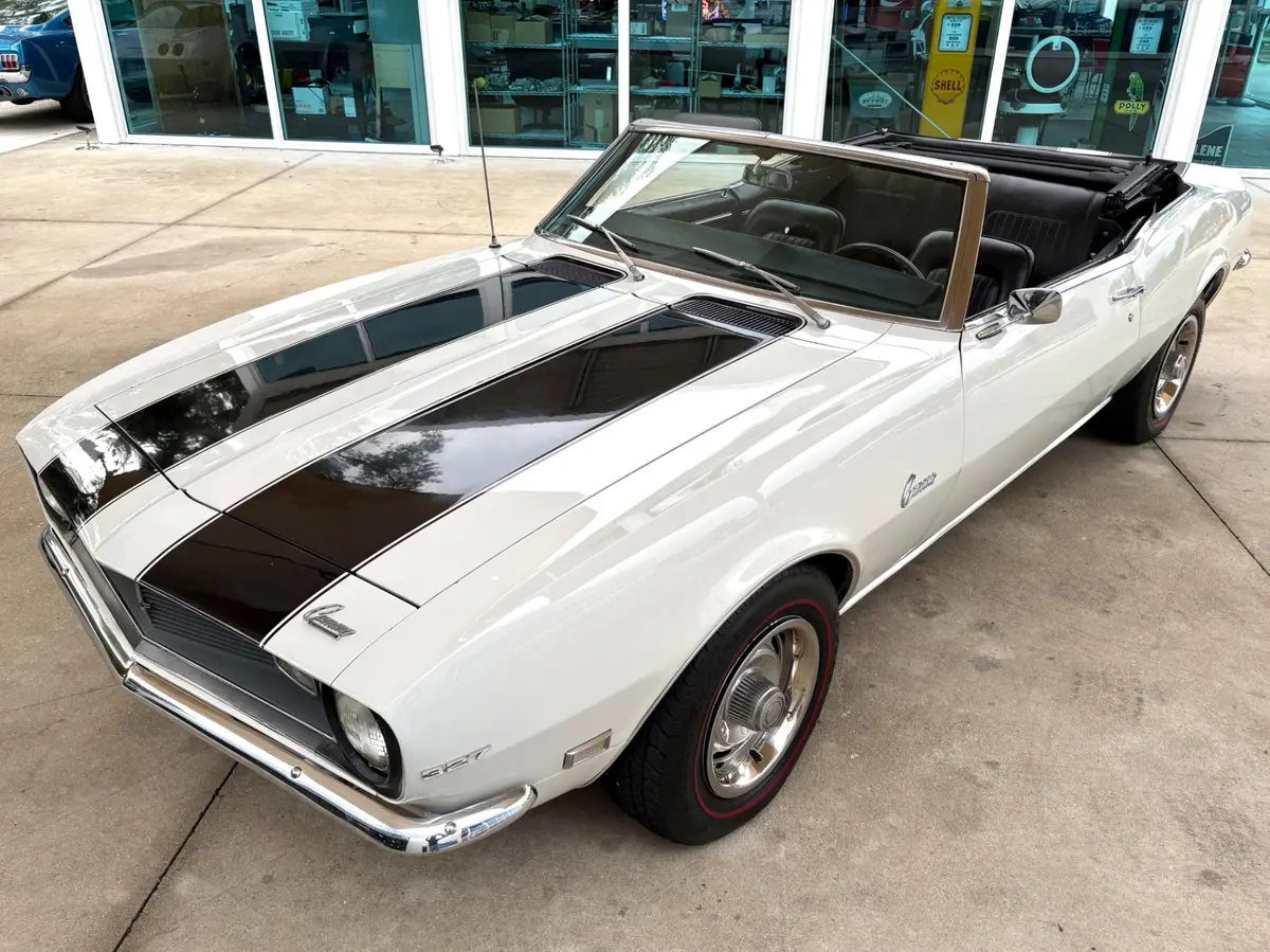 Vehicle photo 20