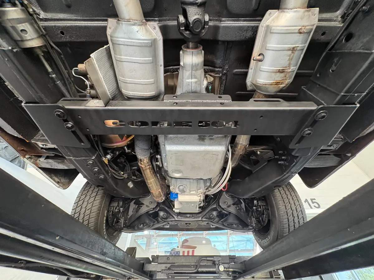 Vehicle photo 46