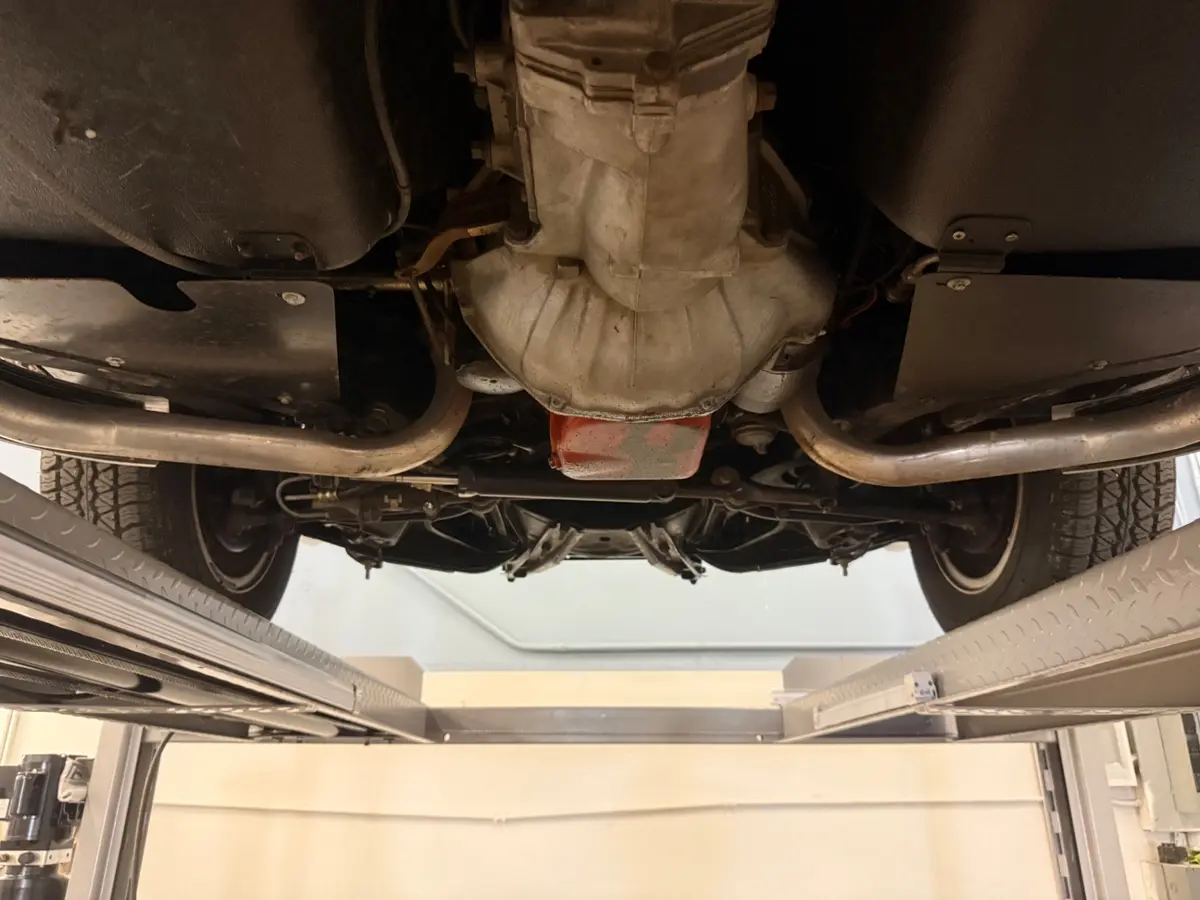 Vehicle photo 55