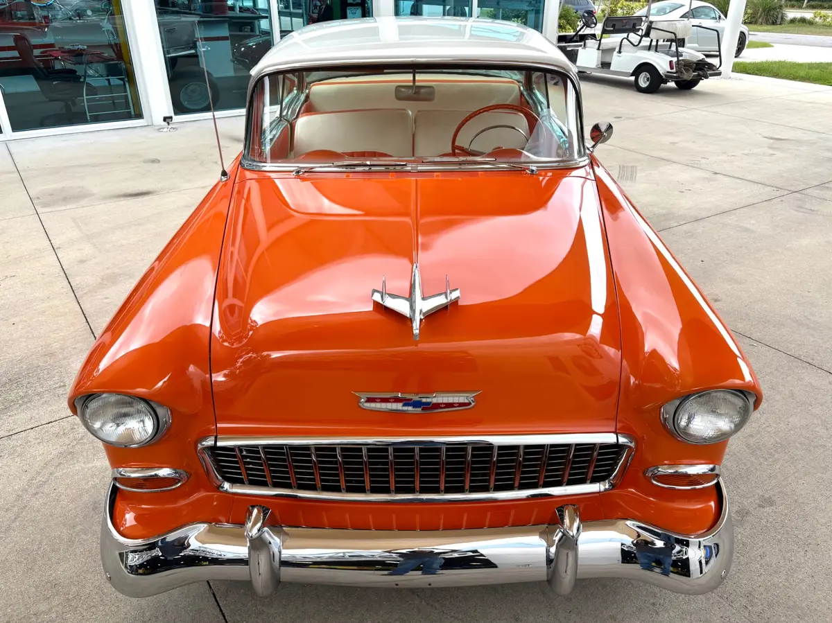 Vehicle photo 3