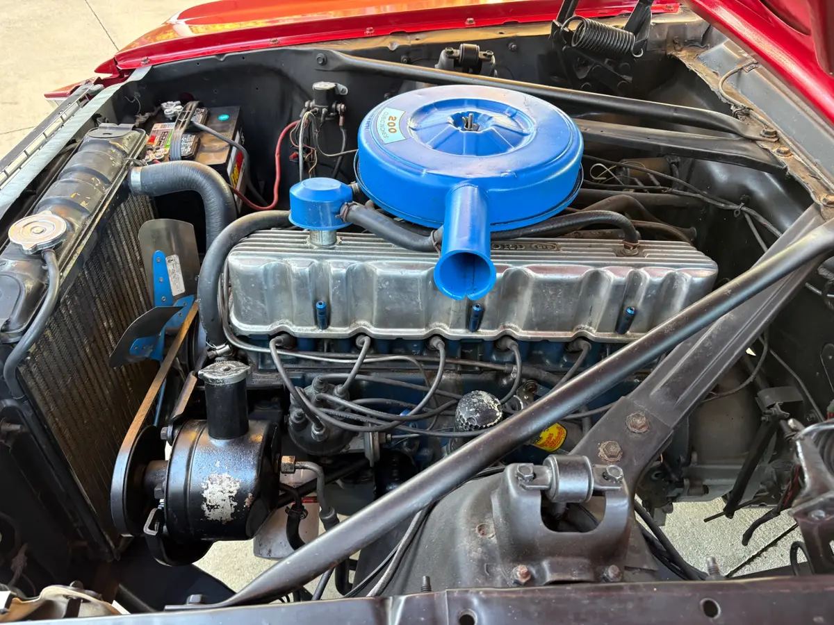 Vehicle photo 31