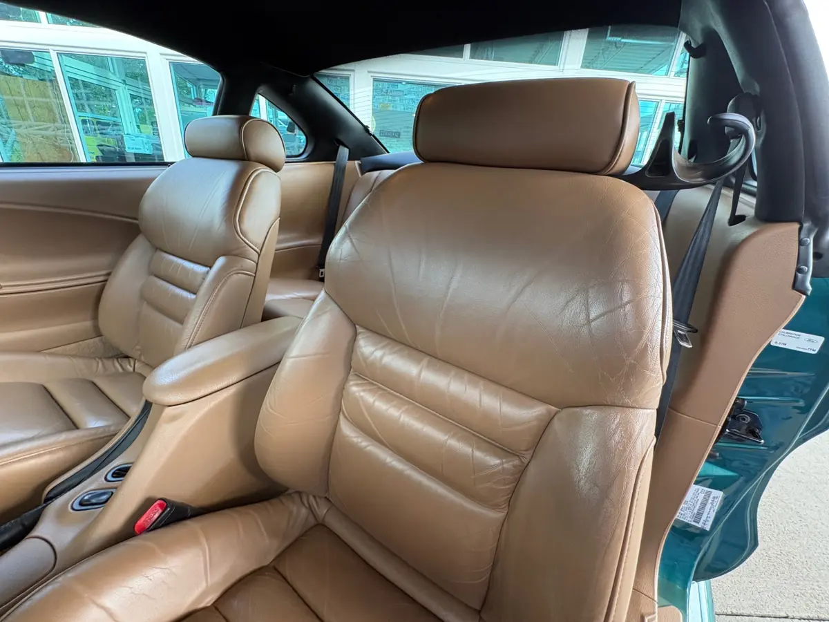 Vehicle photo 35