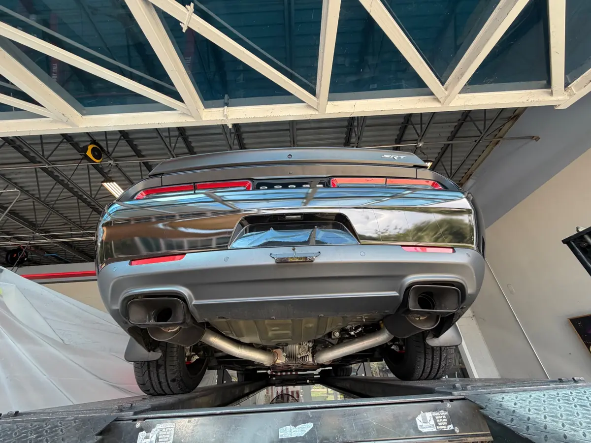 Vehicle photo 42
