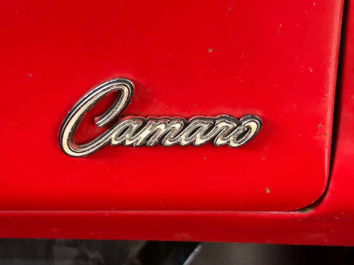 Vehicle photo 43