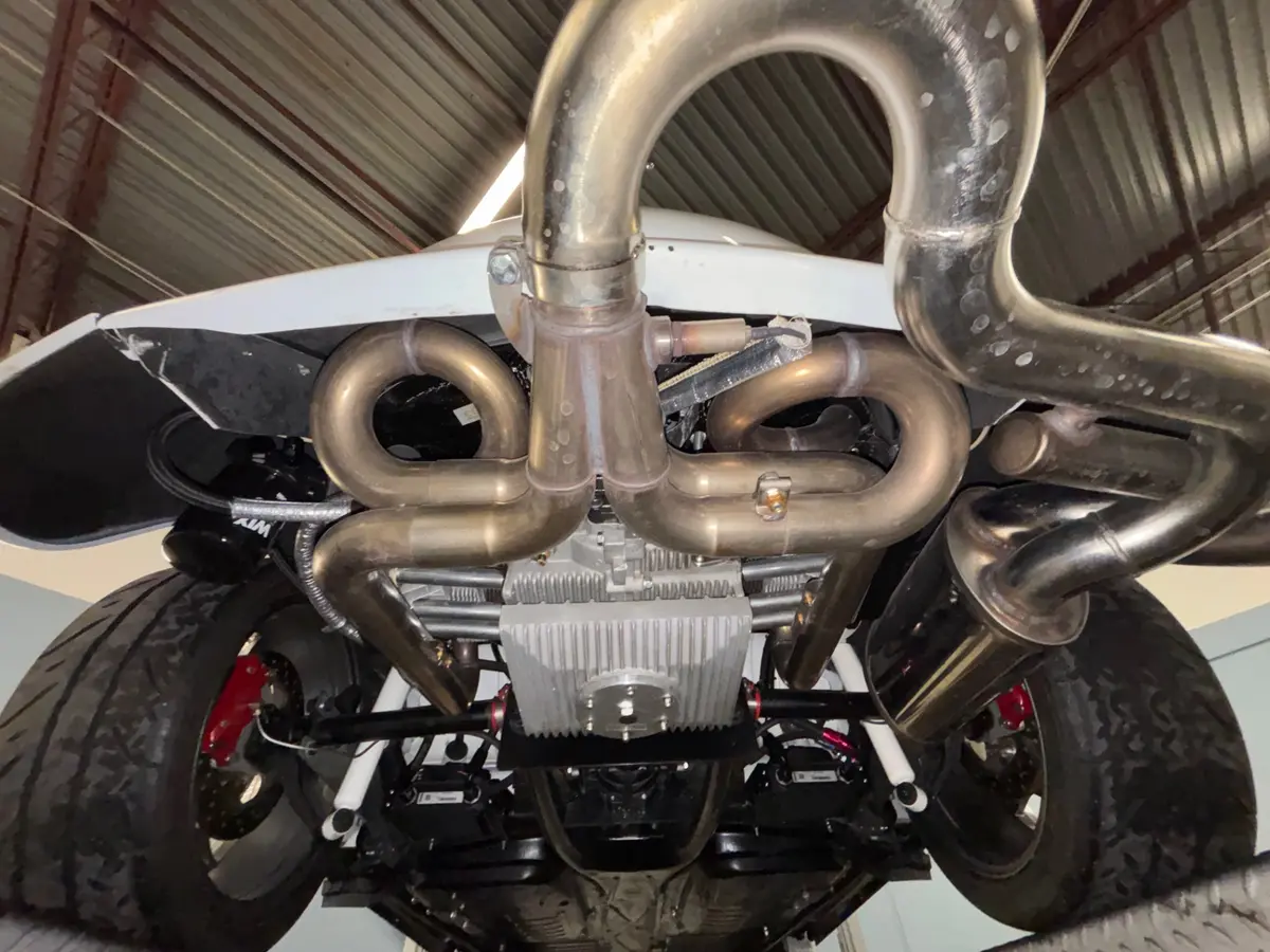 Vehicle photo 42