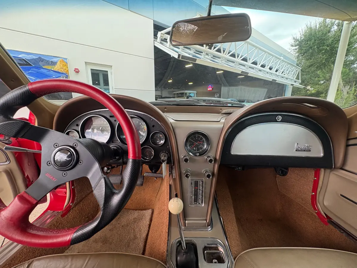 Vehicle photo 39