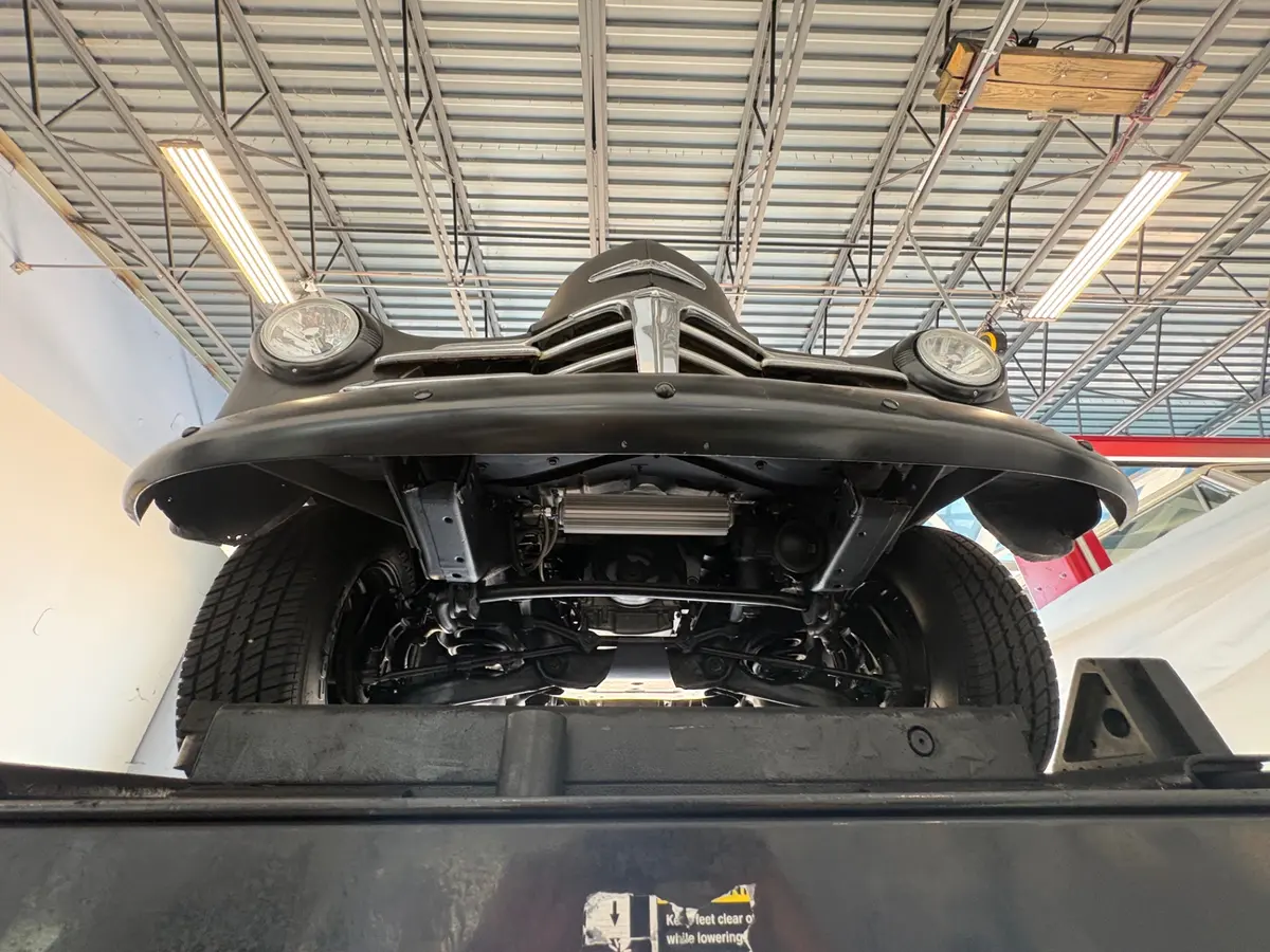 Vehicle photo 50