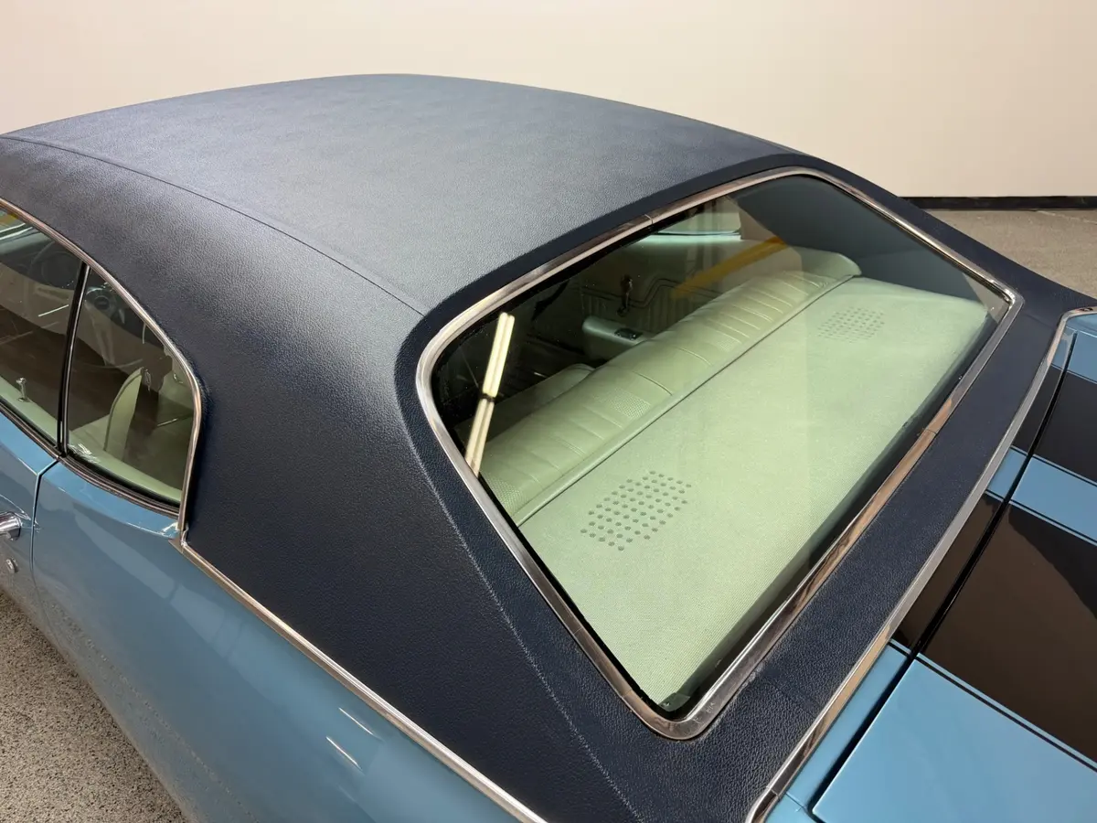 Vehicle photo 55