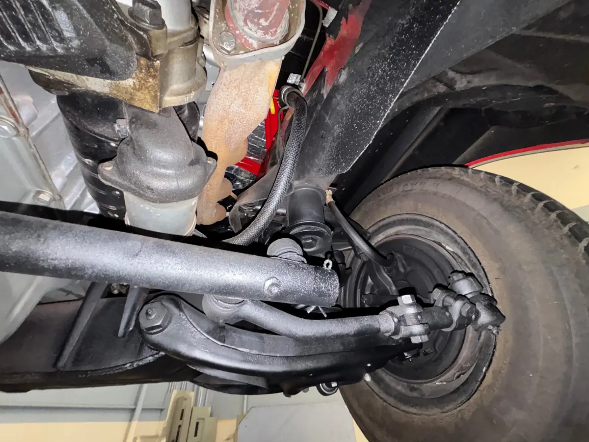 Vehicle photo 40