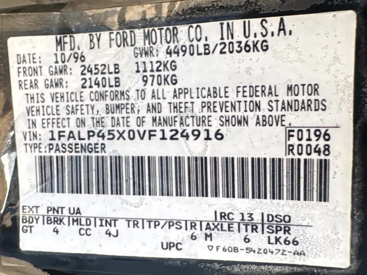 Vehicle photo 31