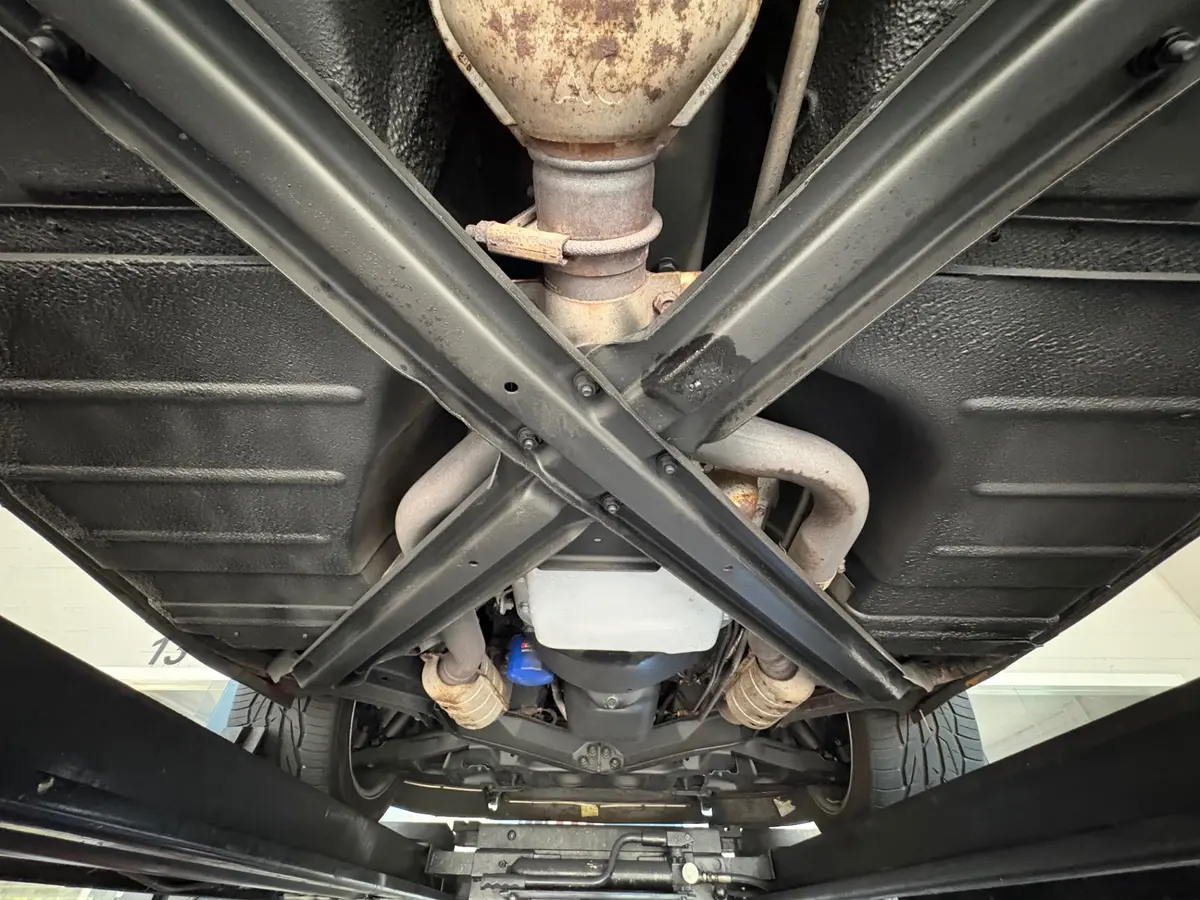 Vehicle photo 47