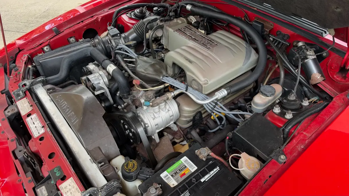 Vehicle photo 34