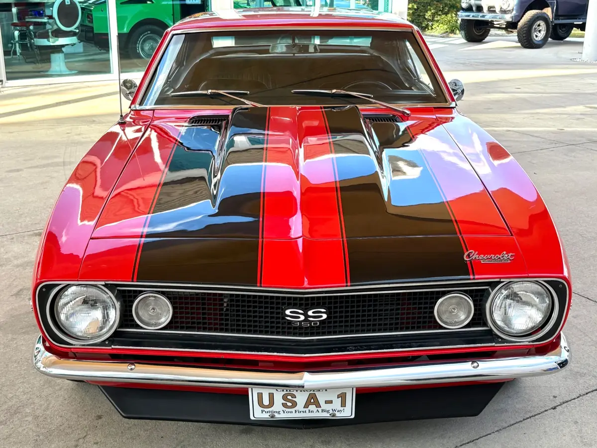 Vehicle photo 3