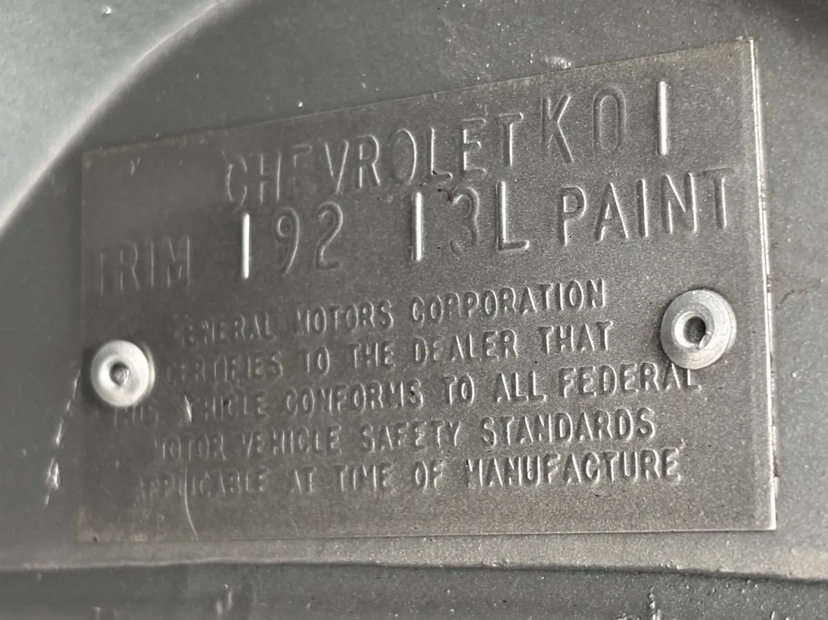 Vehicle photo 25