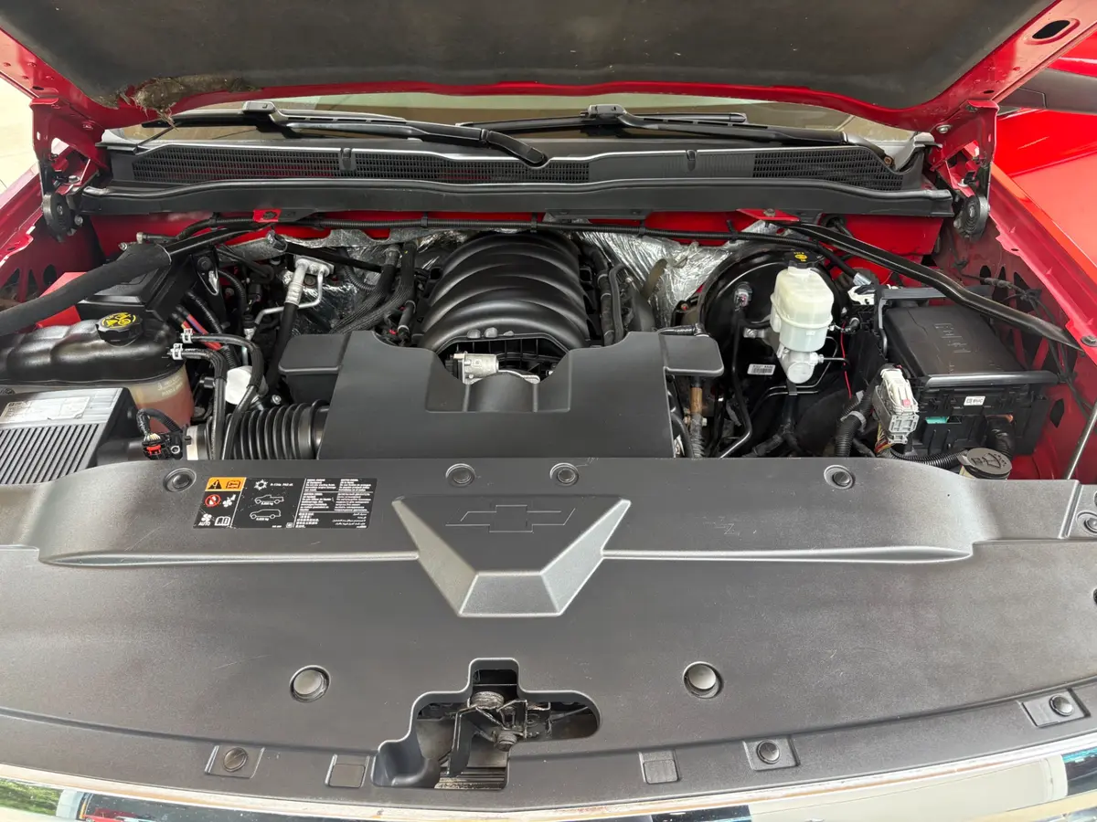 Vehicle photo 27
