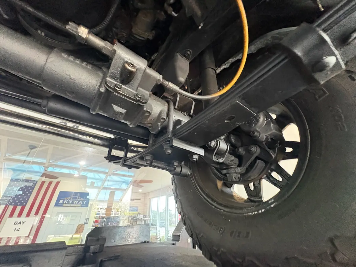 Vehicle photo 50