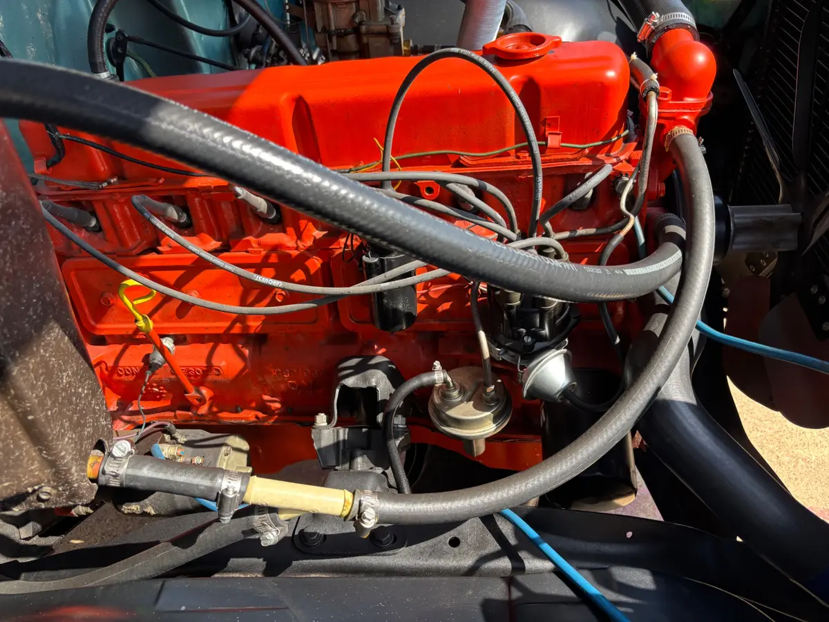 Vehicle photo 17