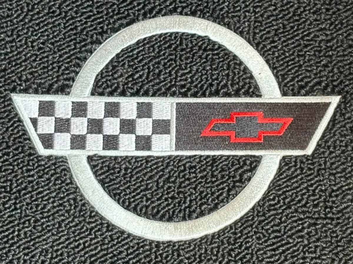 Vehicle photo 40