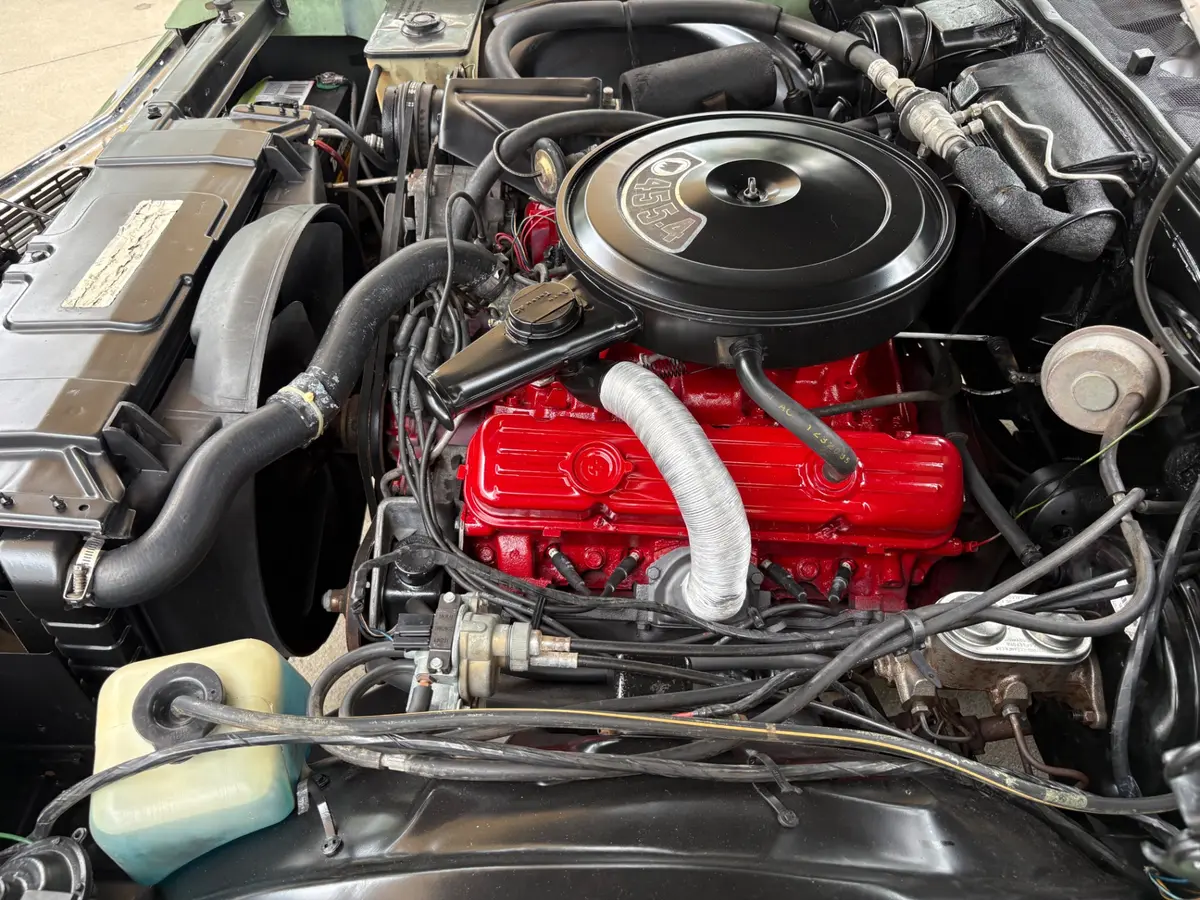 Vehicle photo 34