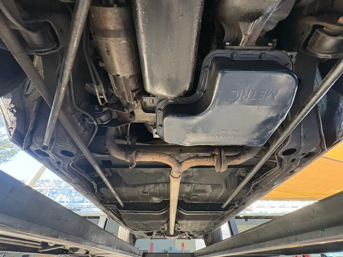 Vehicle photo 62
