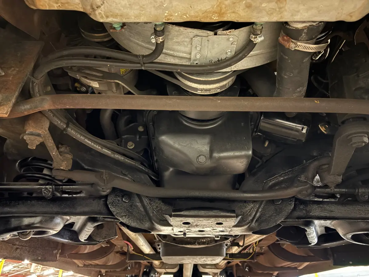 Vehicle photo 49