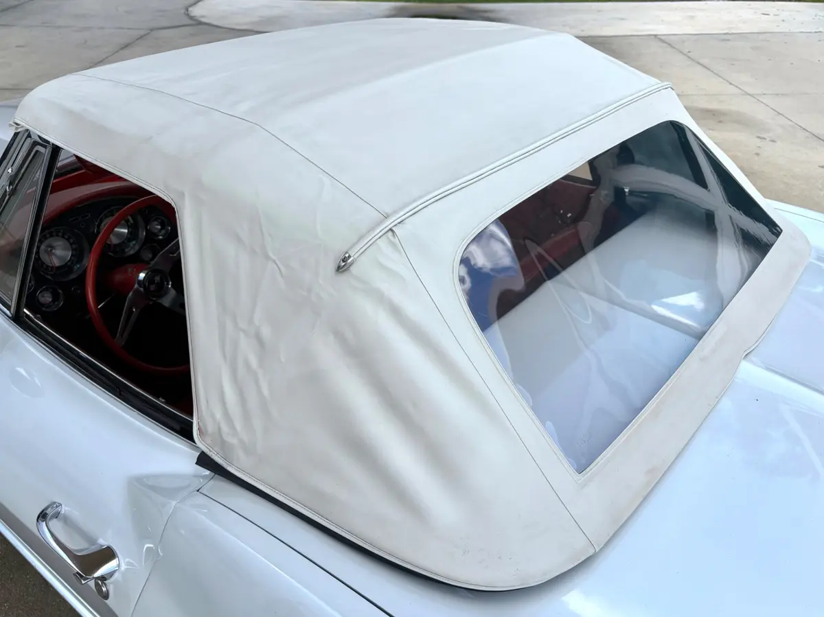 Vehicle photo 25