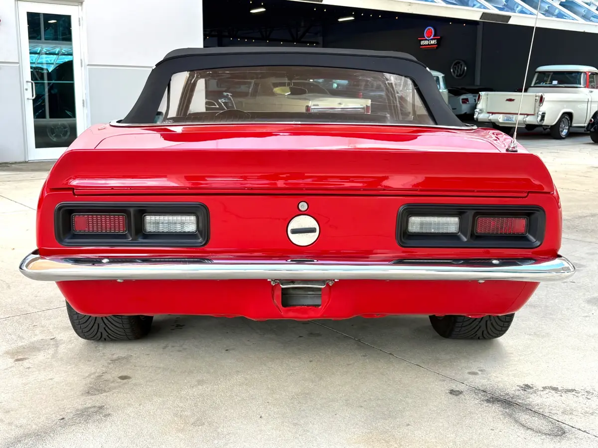 Vehicle photo 22