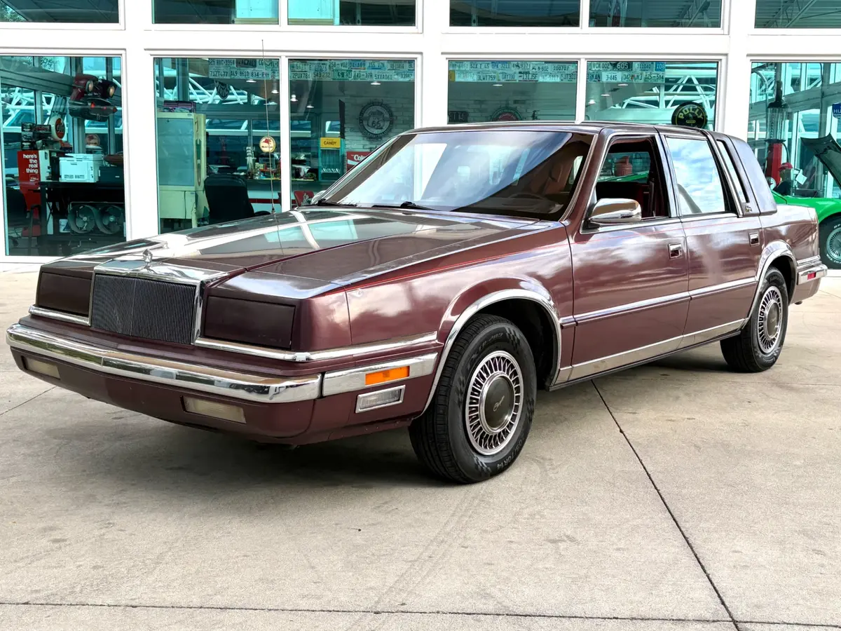 Vehicle photo 1