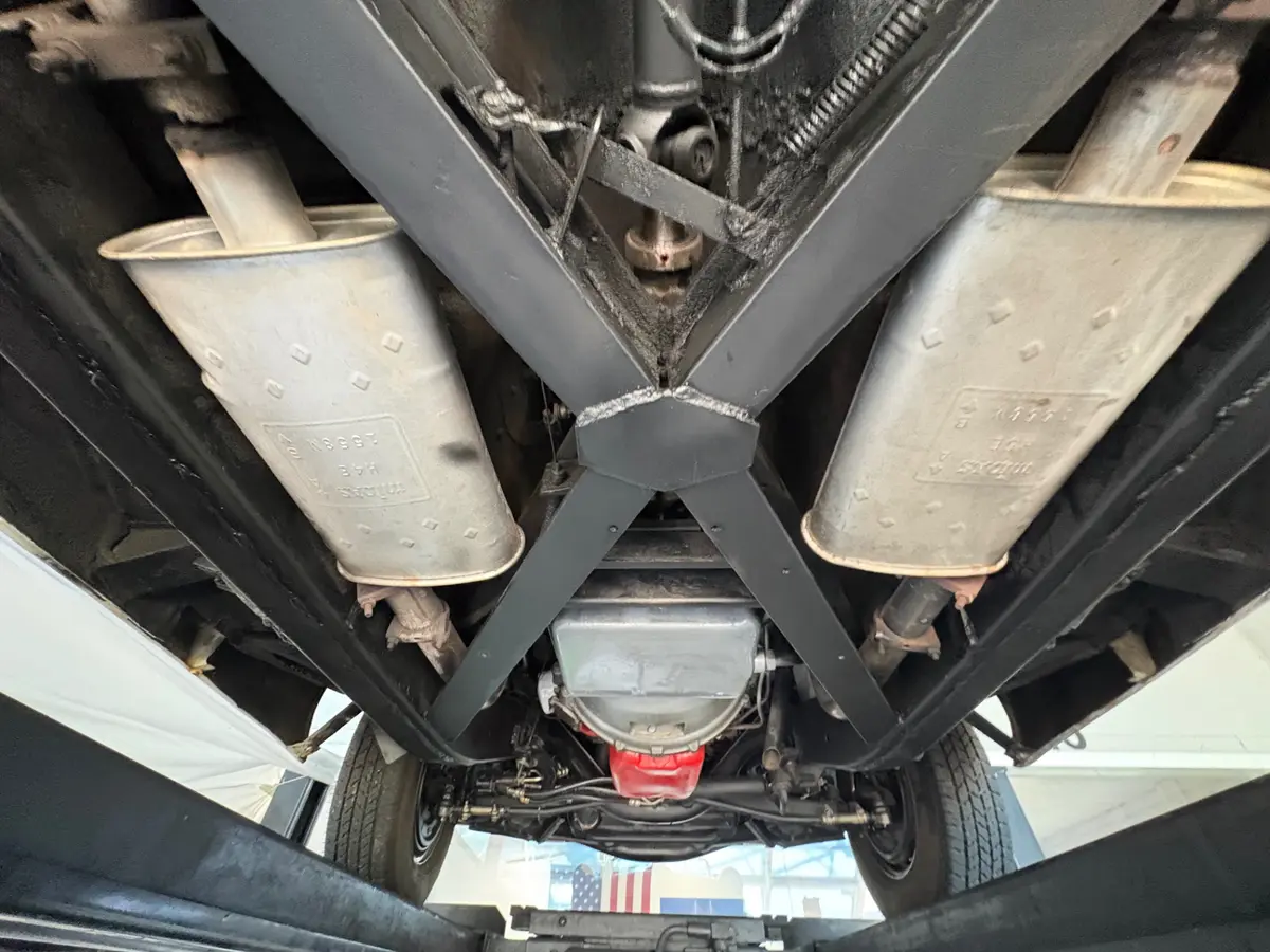 Vehicle photo 53