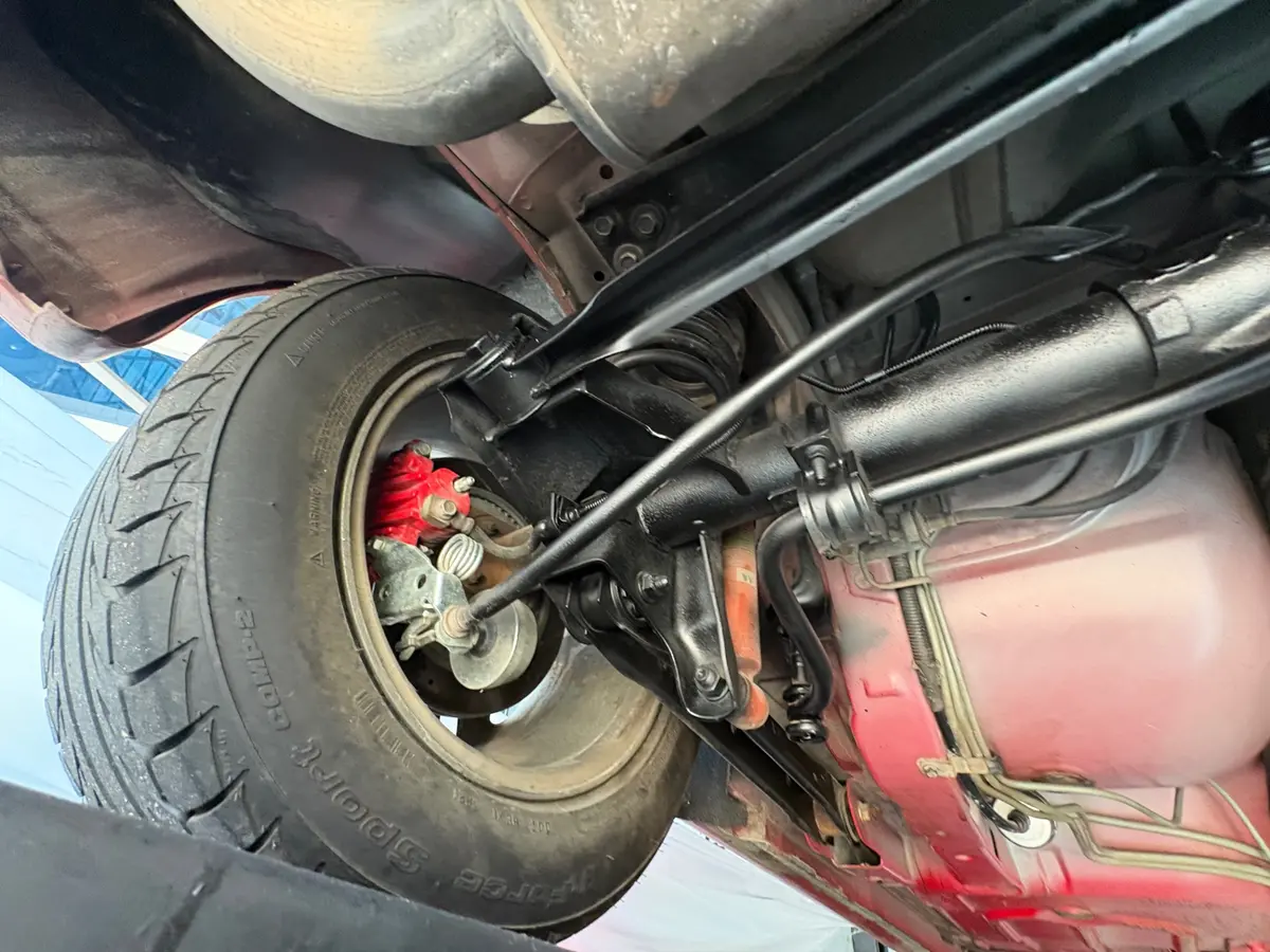 Vehicle photo 45
