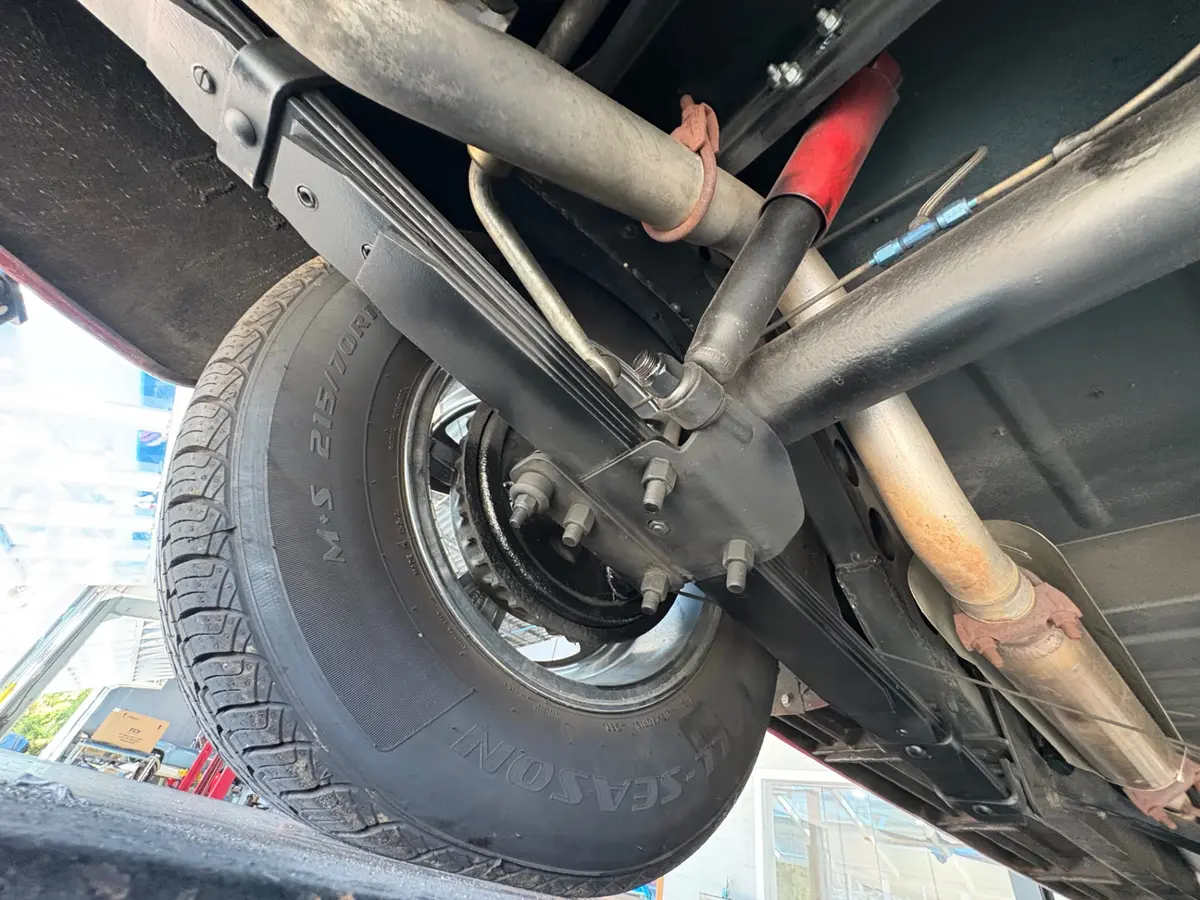 Vehicle photo 39