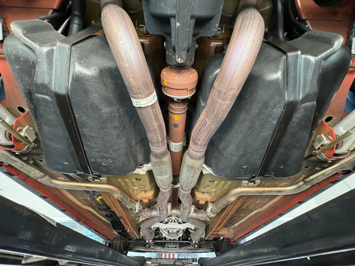 Vehicle photo 47