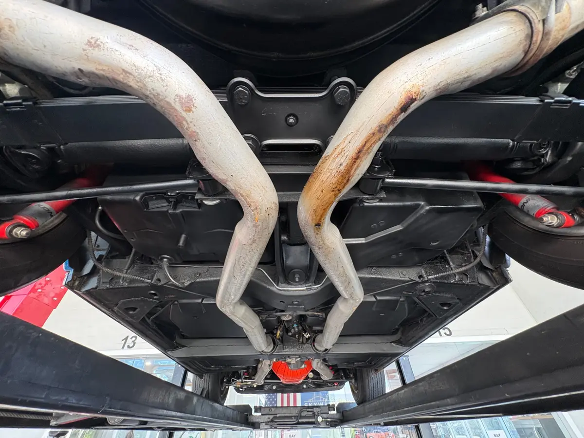 Vehicle photo 58