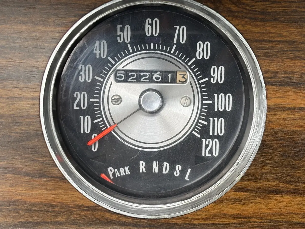 Vehicle photo 31