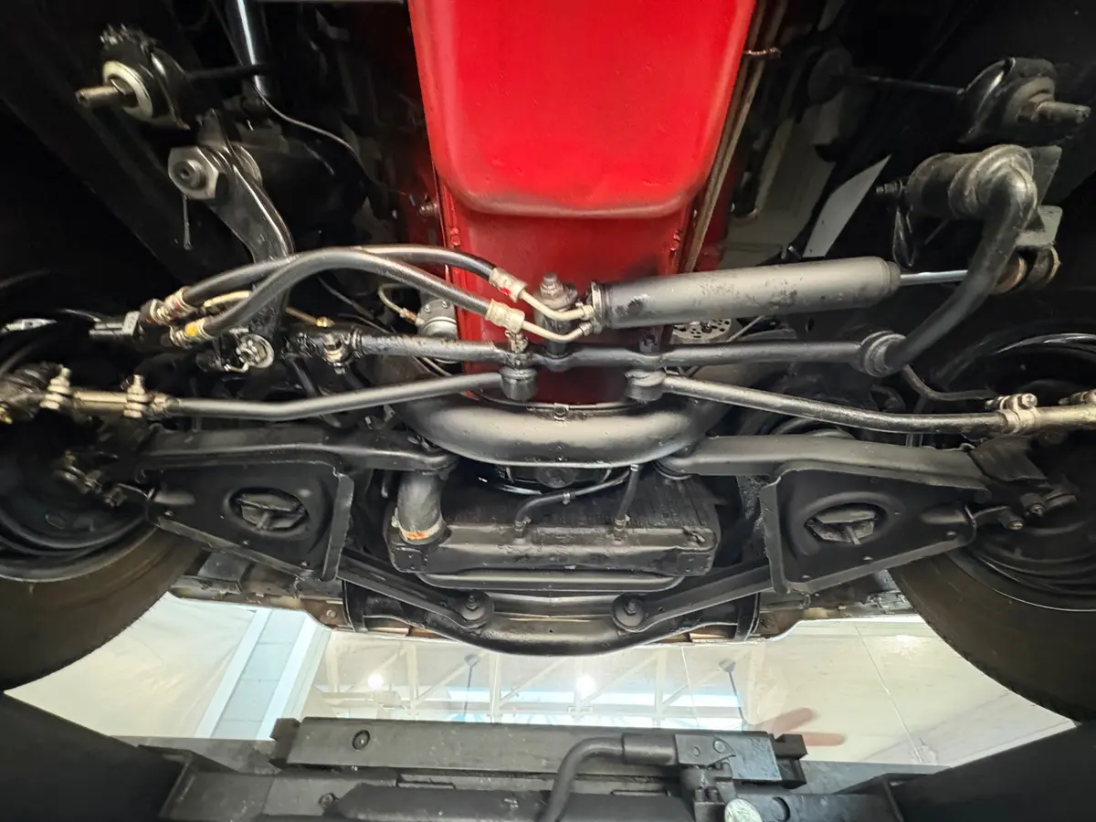 Vehicle photo 55