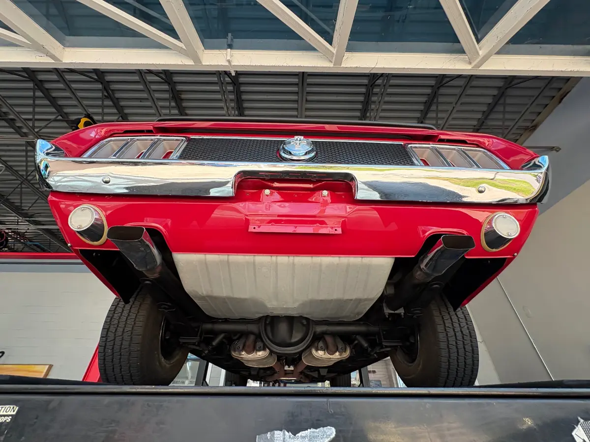 Vehicle photo 45