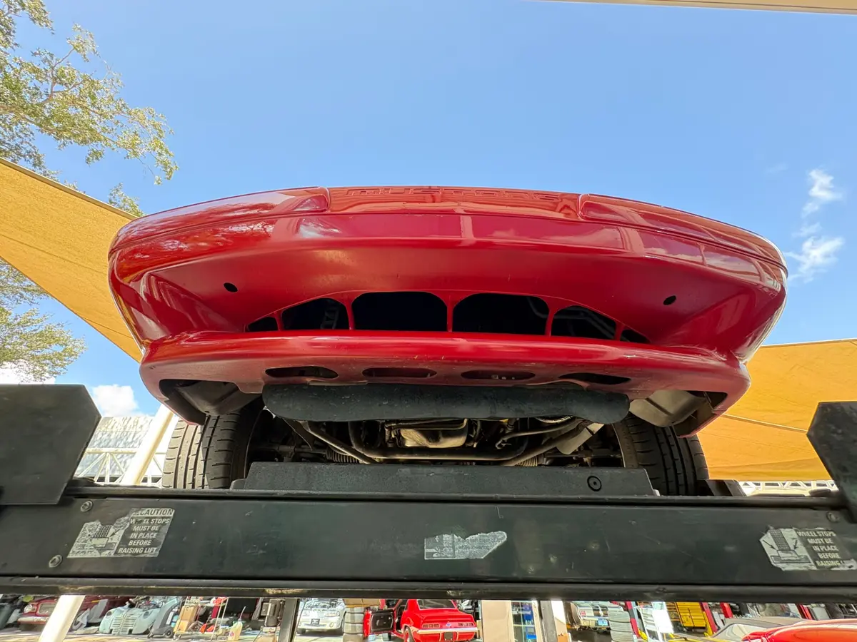 Vehicle photo 58