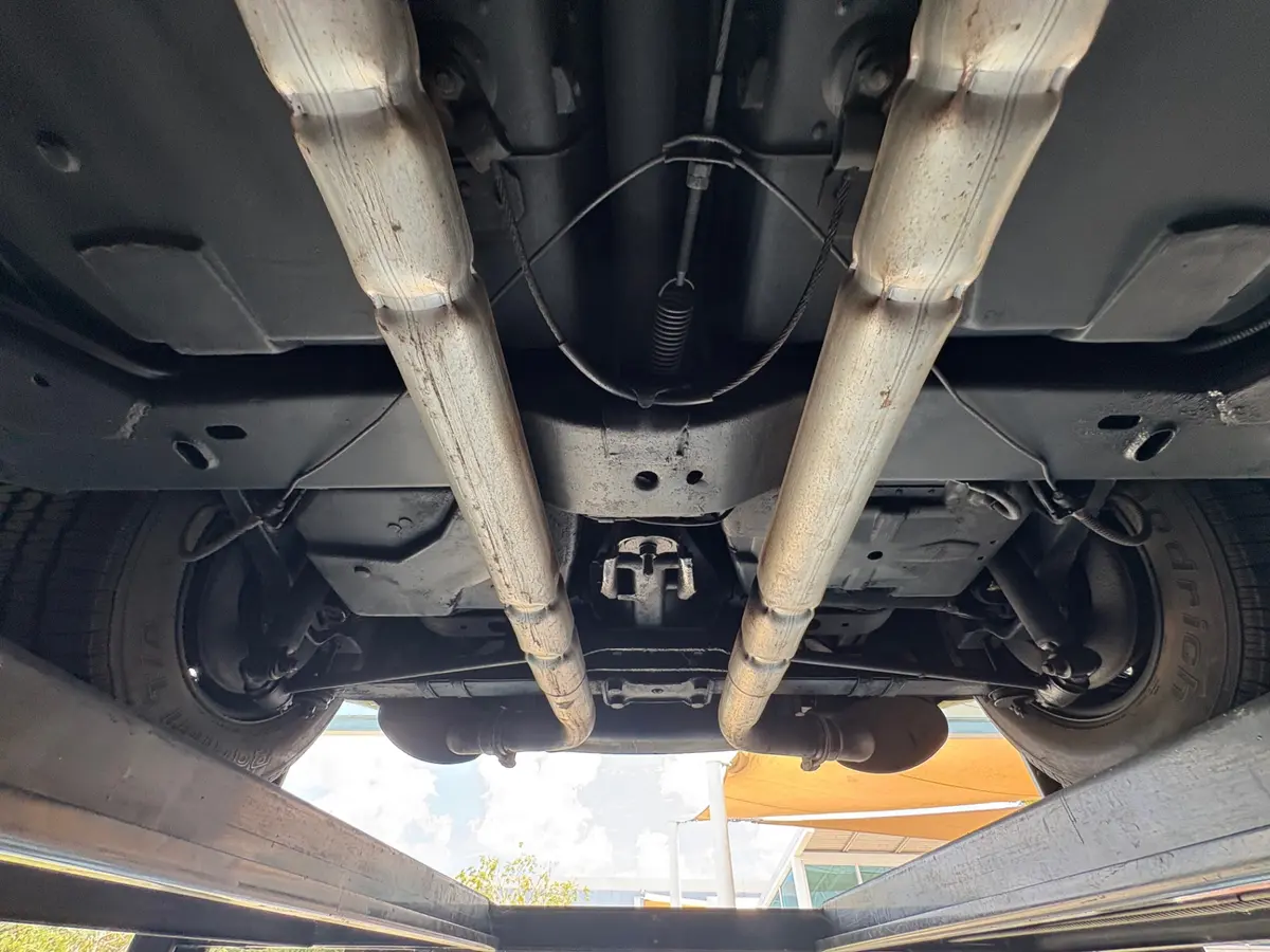 Vehicle photo 51