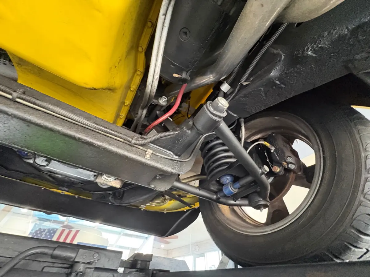Vehicle photo 51