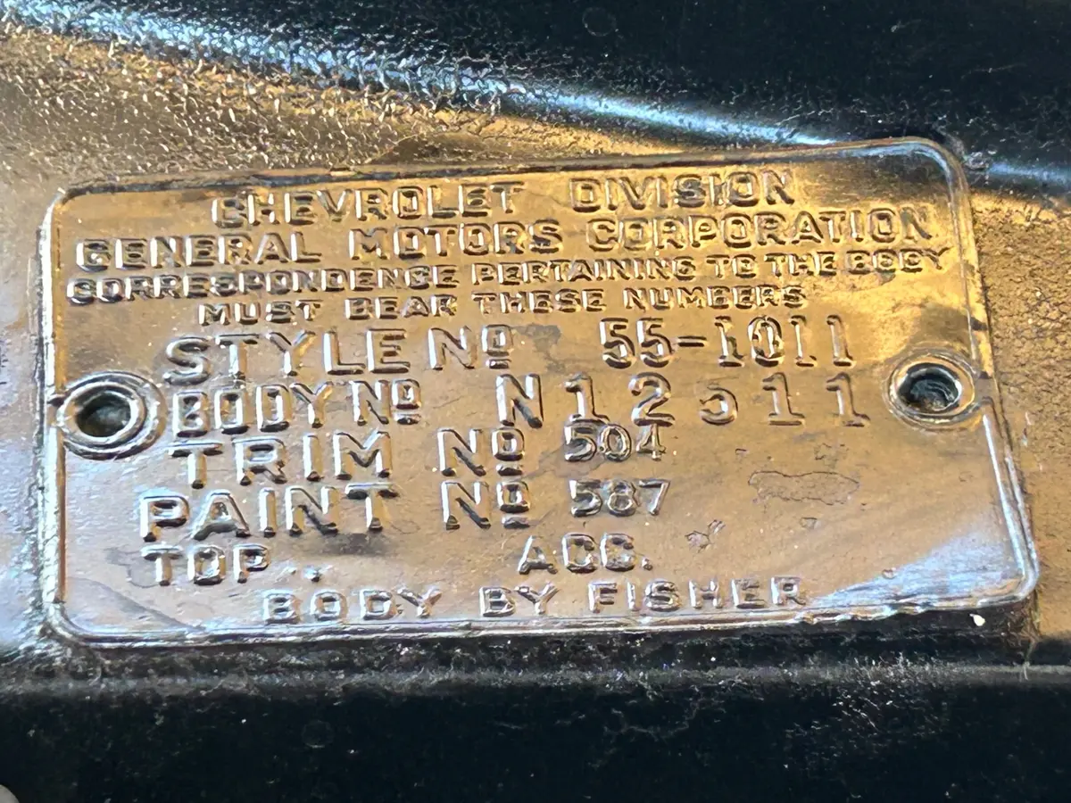 Vehicle photo 16