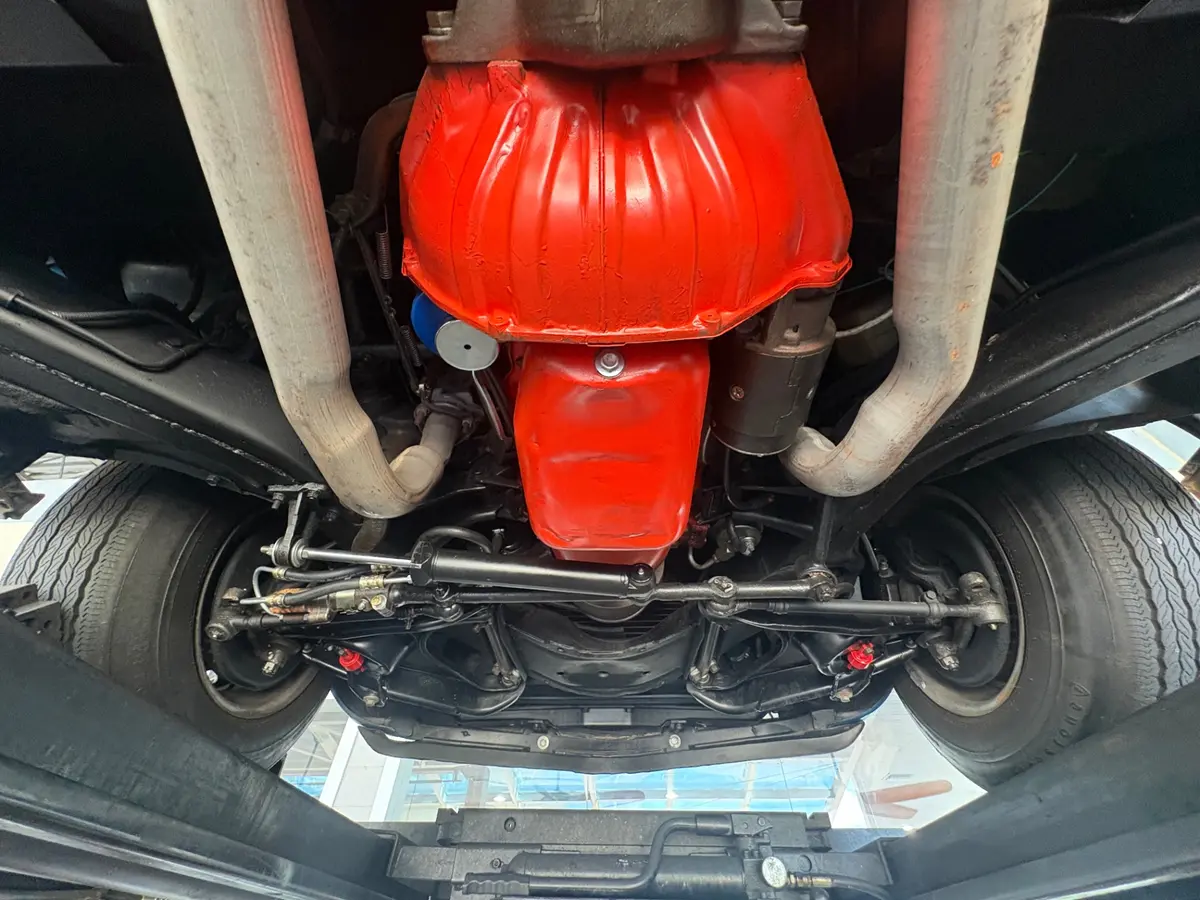 Vehicle photo 63