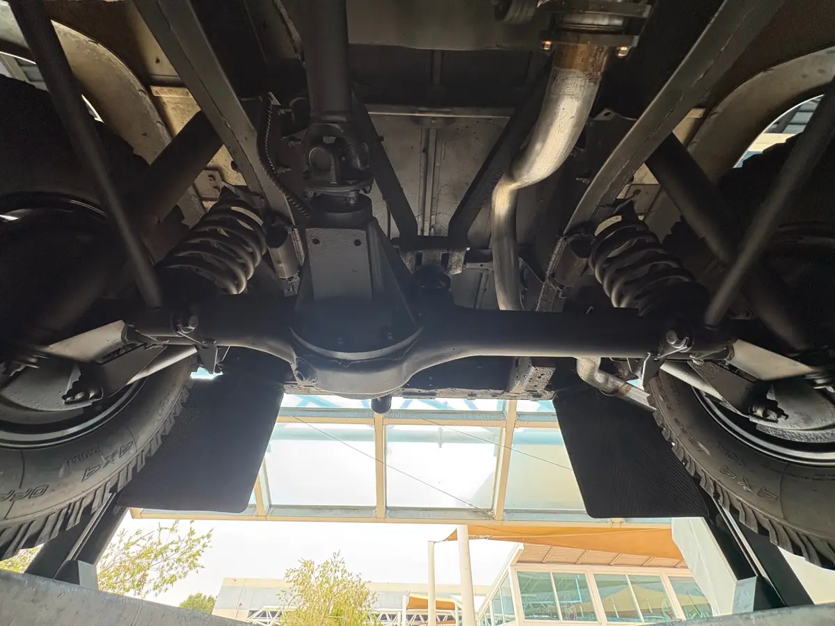 Vehicle photo 57
