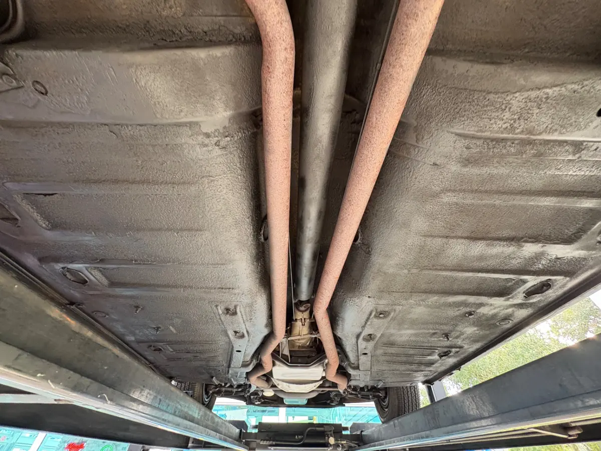 Vehicle photo 49