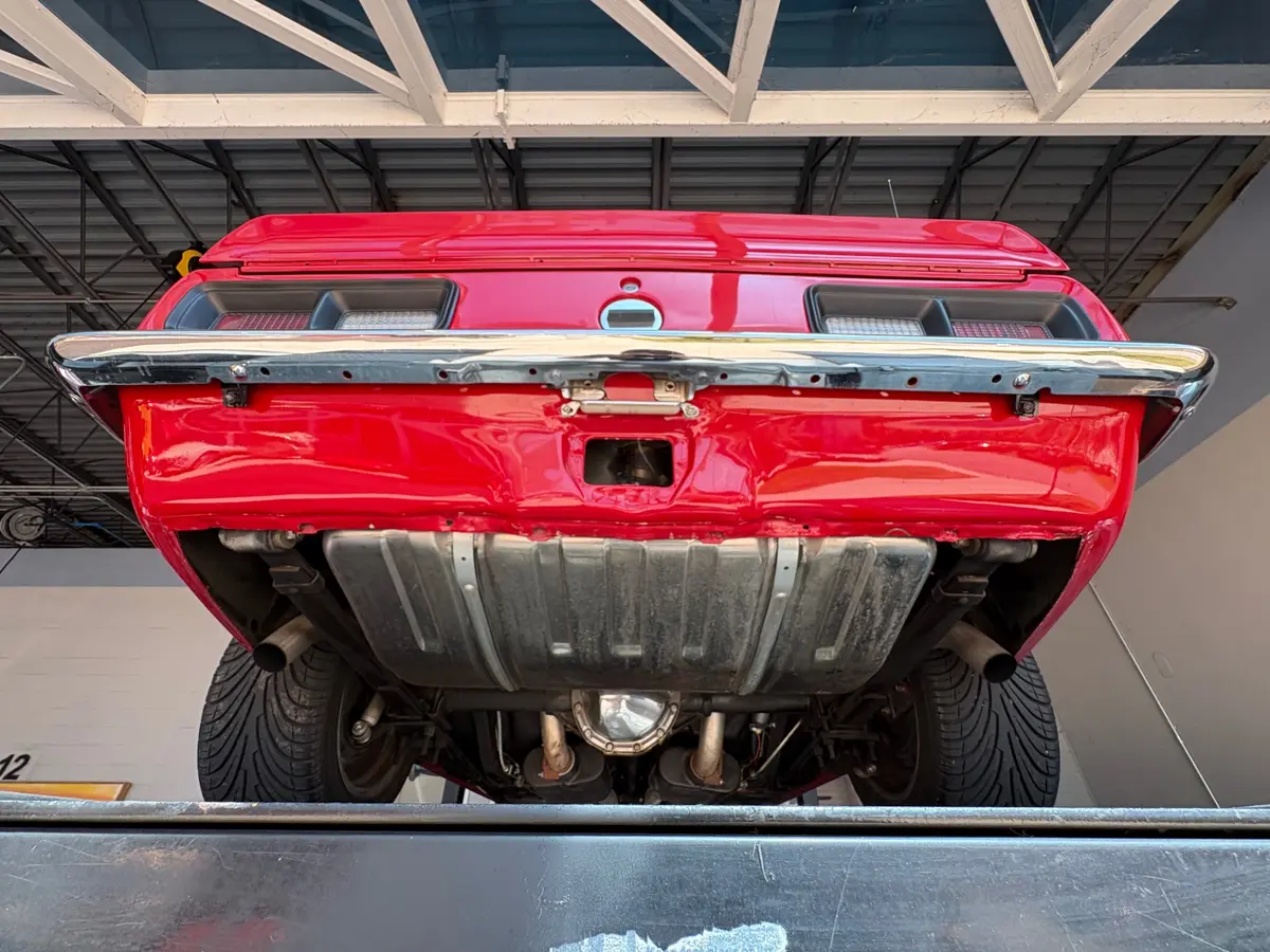 Vehicle photo 45