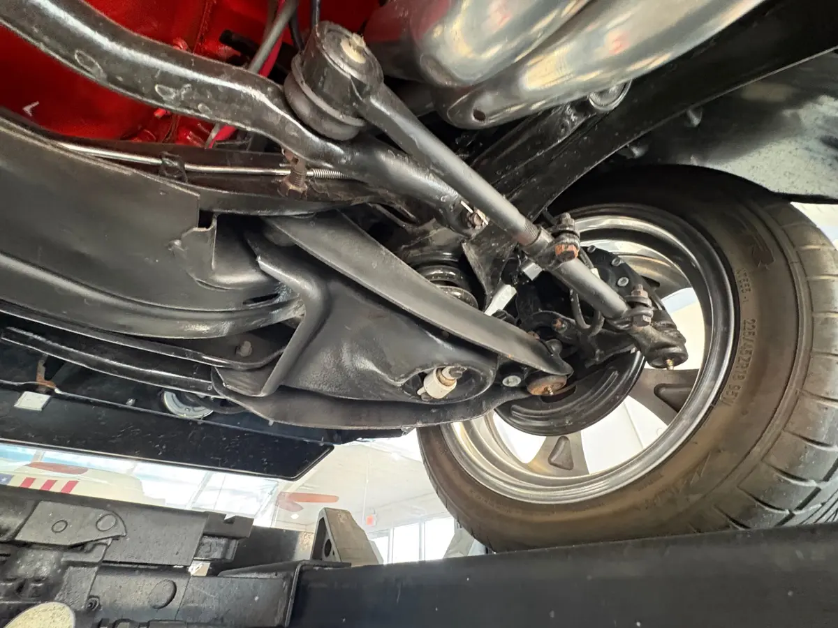 Vehicle photo 51