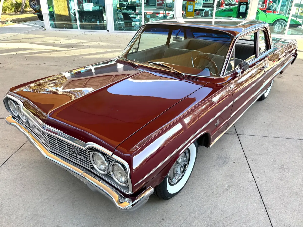 Vehicle photo 21
