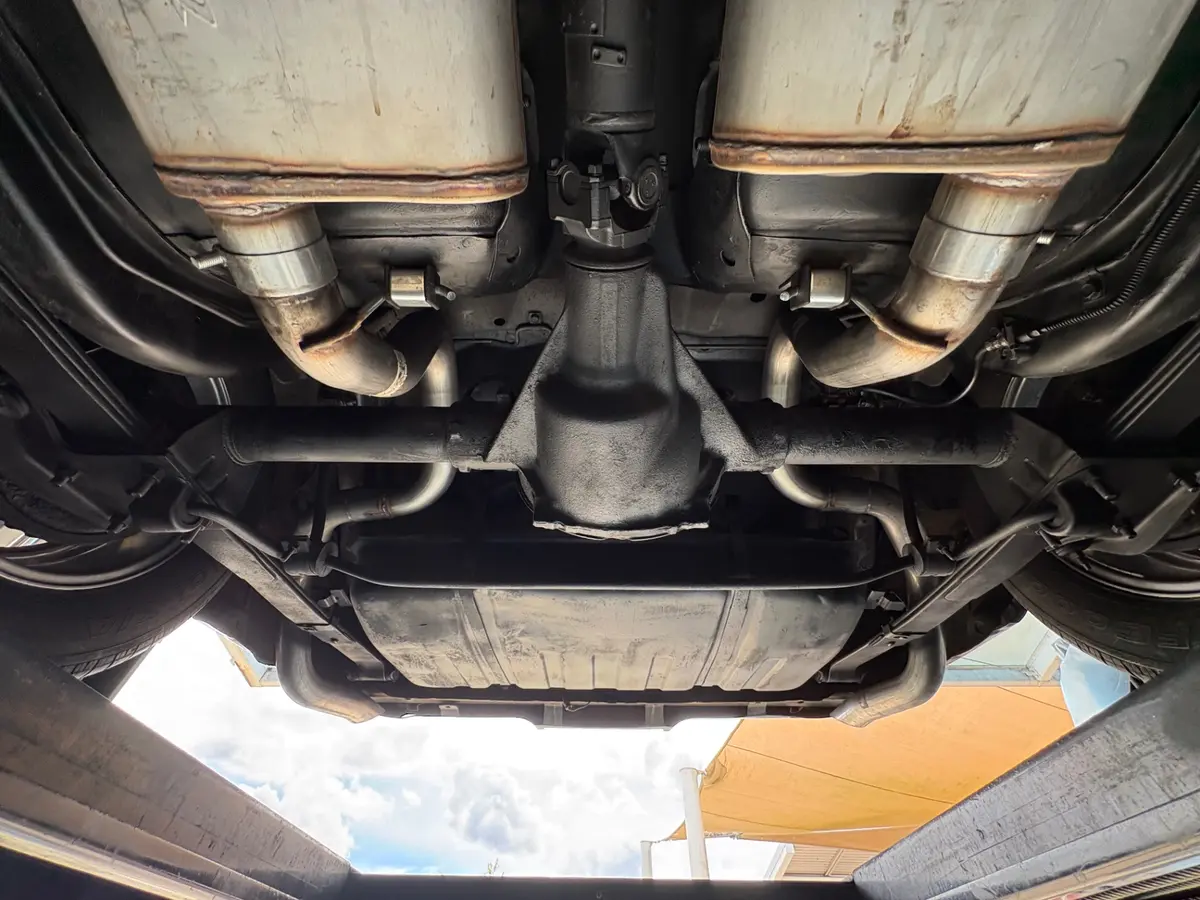 Vehicle photo 61