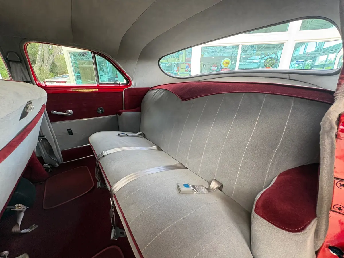 Vehicle photo 38
