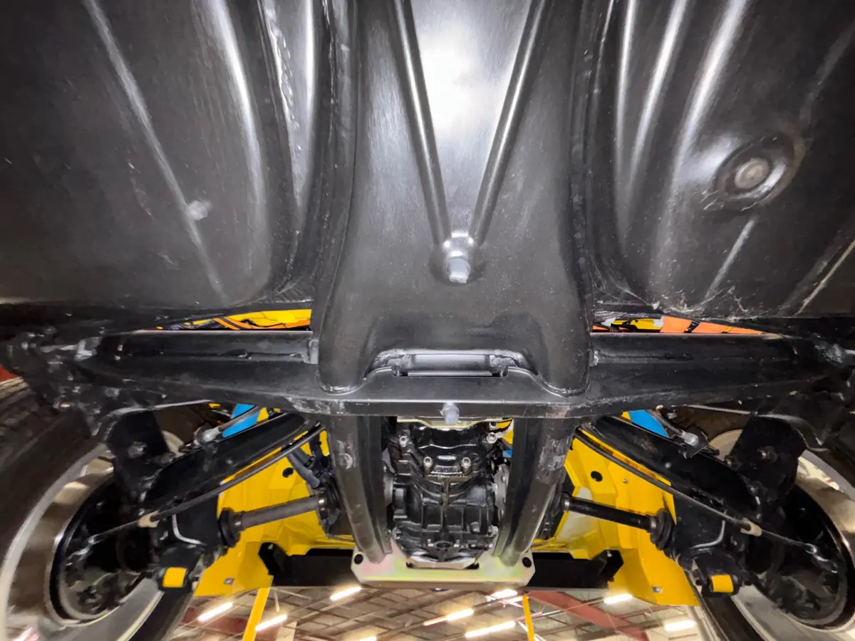 Vehicle photo 50